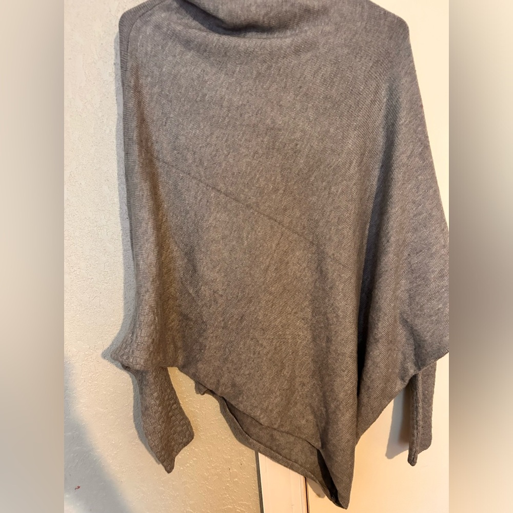 Boutique Gray Women's Sweater - One size